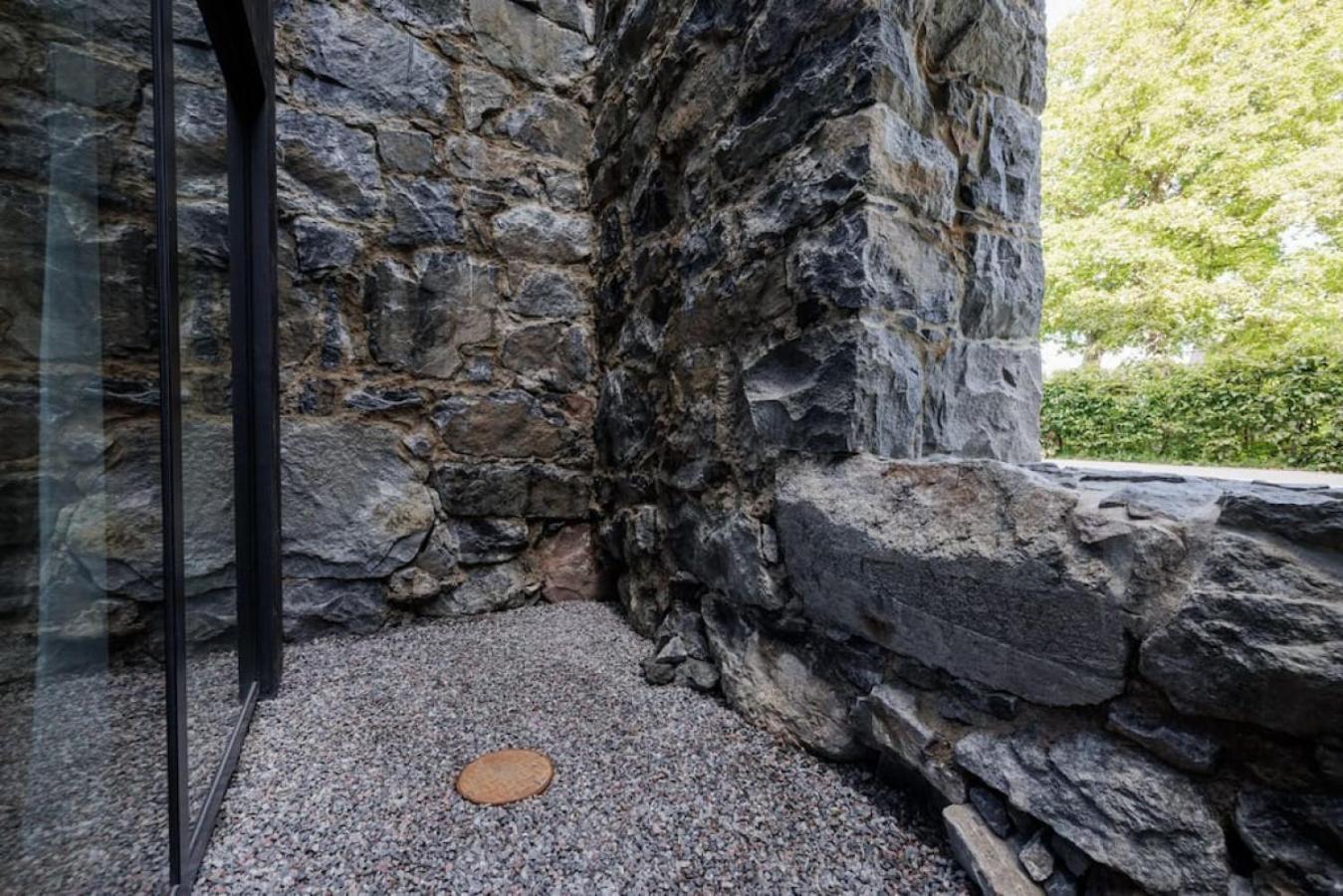 Brand New Studios Amidst Ancient Ruins Oasis Sztokholm Zewnętrze zdjęcie